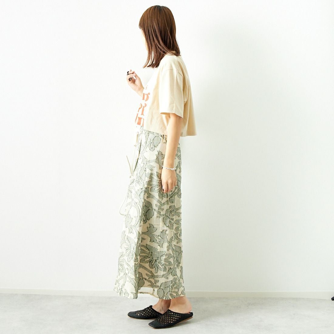 Jeans Factory Clothes [ジーンズファクトリークローズ] ネットカットジャガードフレアスカート [24771-PF] GREEN &&モデル身長：167cm 着用サイズ：F&&