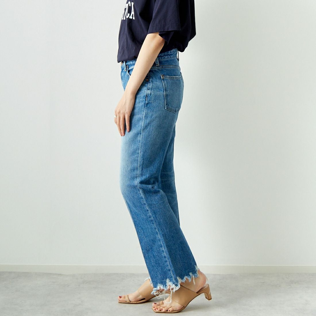 RED CARD TOKYO [レッドカード トーキョー] Leslie フレアデニム [72351901EMF] K-EX IND M &&モデル身長：167cm 着用サイズ：25&&