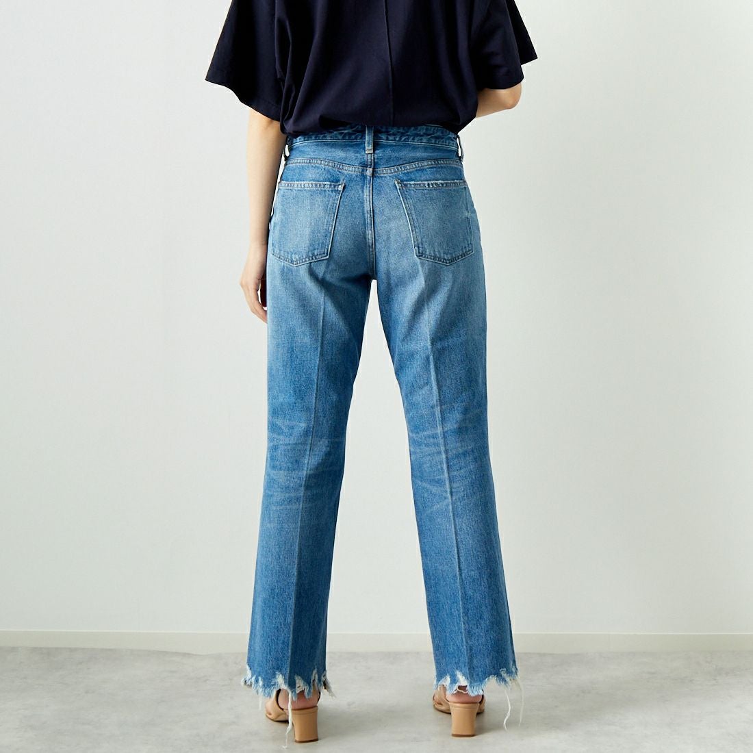 RED CARD TOKYO [レッドカード トーキョー] Leslie フレアデニム