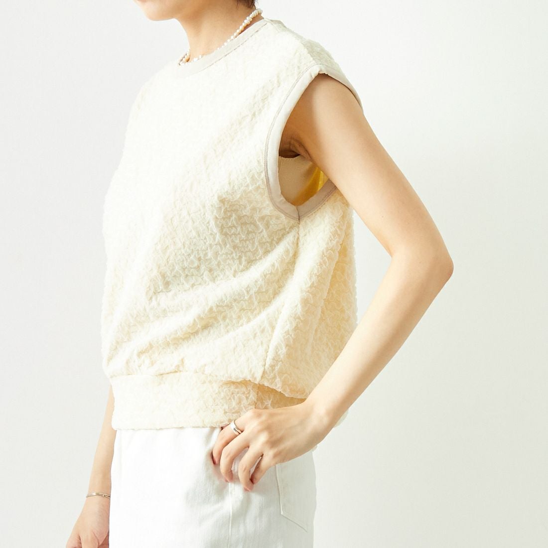 CHIGNON [シニヨン] フクレチュールプルオーバー [8743-630KO] O.WHITE