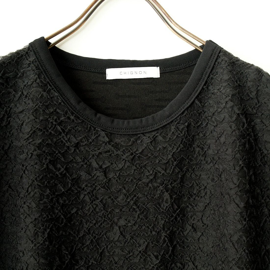 CHIGNON [シニヨン] フクレチュールプルオーバー [8743-630KO] BLACK