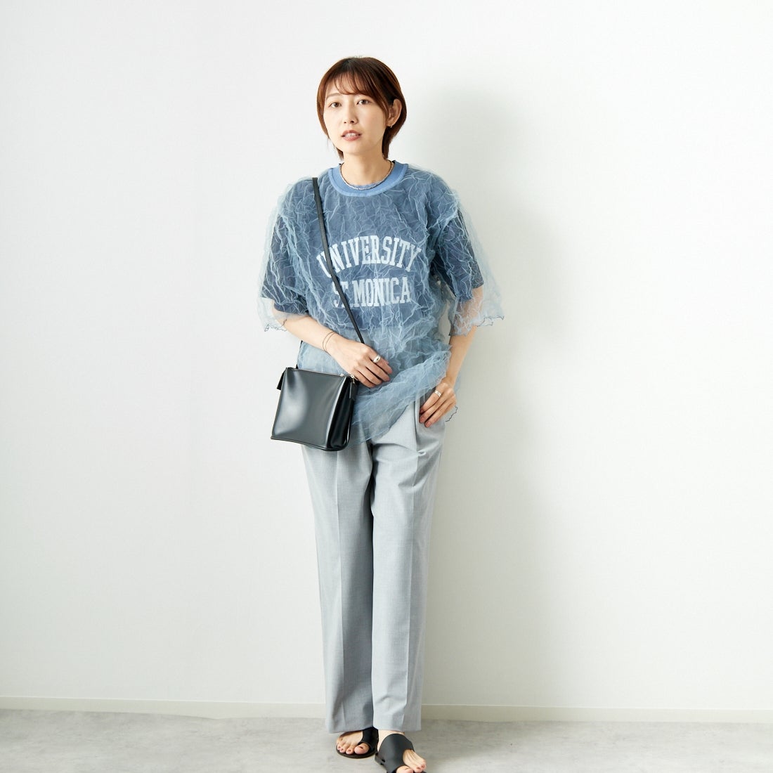 CHIGNON [シニヨン] チュールワッシャーTシャツ [9243-603LA] BLUE &&モデル身長：167cm 着用サイズ：F&&