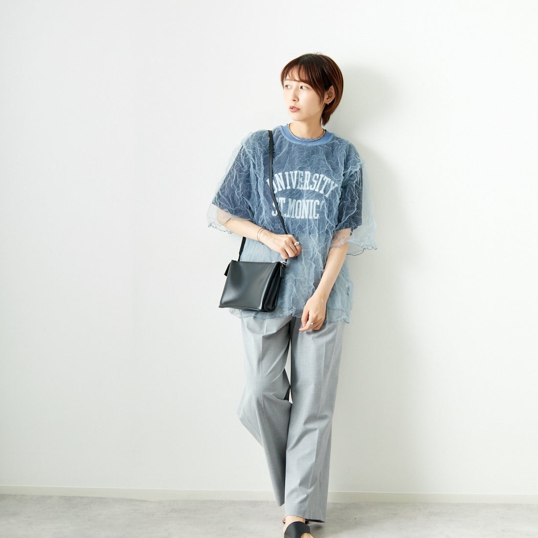 CHIGNON [シニヨン] チュールワッシャーTシャツ [9243-603LA] BLUE &&モデル身長：167cm 着用サイズ：F&&