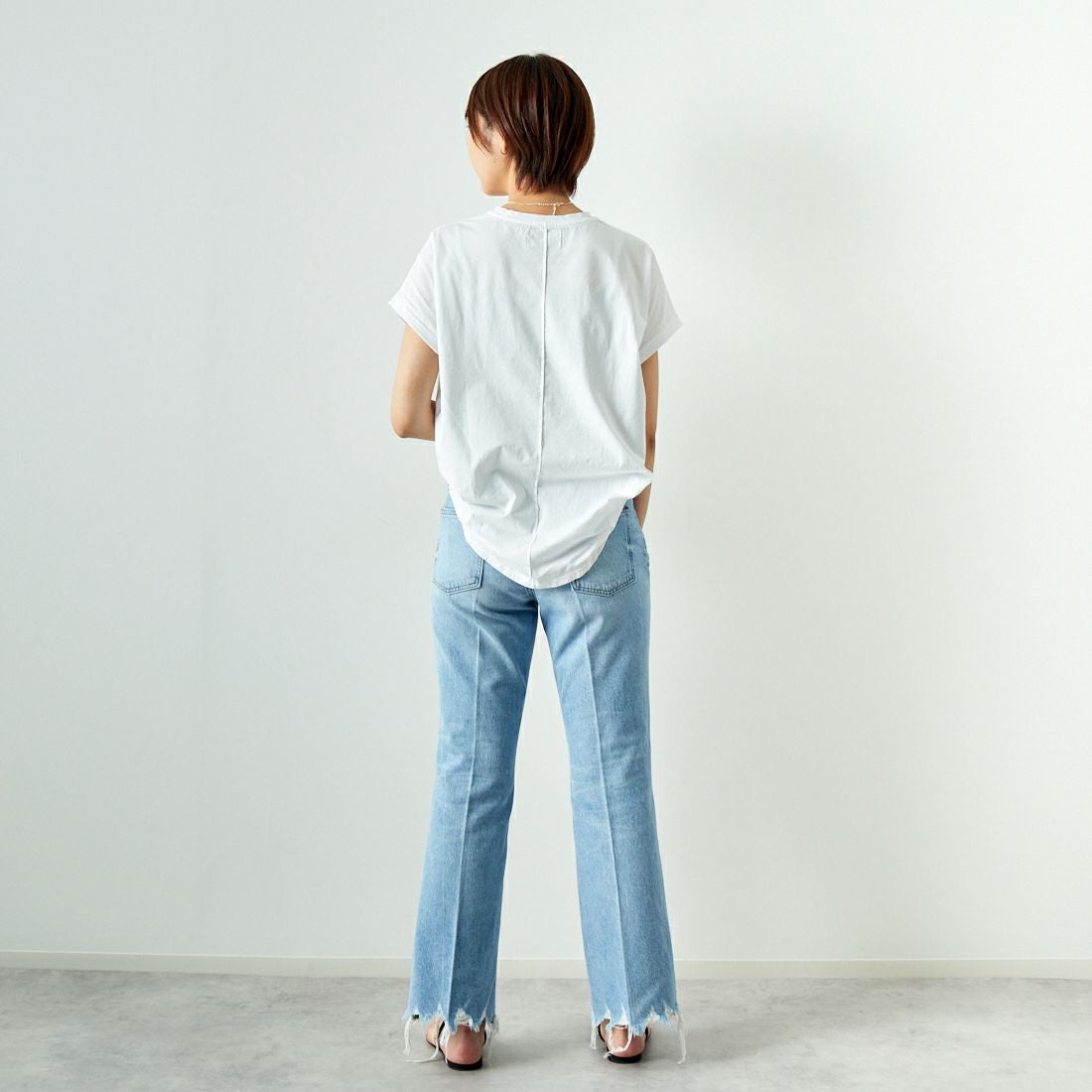 RED CARD TOKYO [レッドカード トーキョー] Leslie フレアデニム [72351901ELF] K-EX IND L&&モデル身長：168cm 着用サイズ：25&&