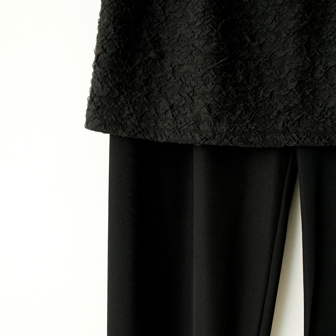 CHIGNON [シニヨン] フクレチュールスカートパンツ [3743-631KO] BLACK