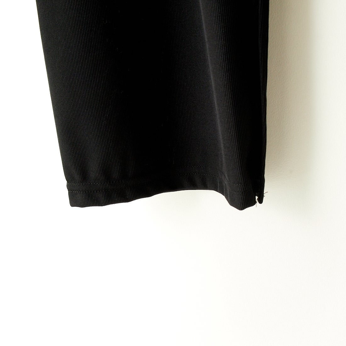 CHIGNON [シニヨン] フクレチュールスカートパンツ [3743-631KO] BLACK