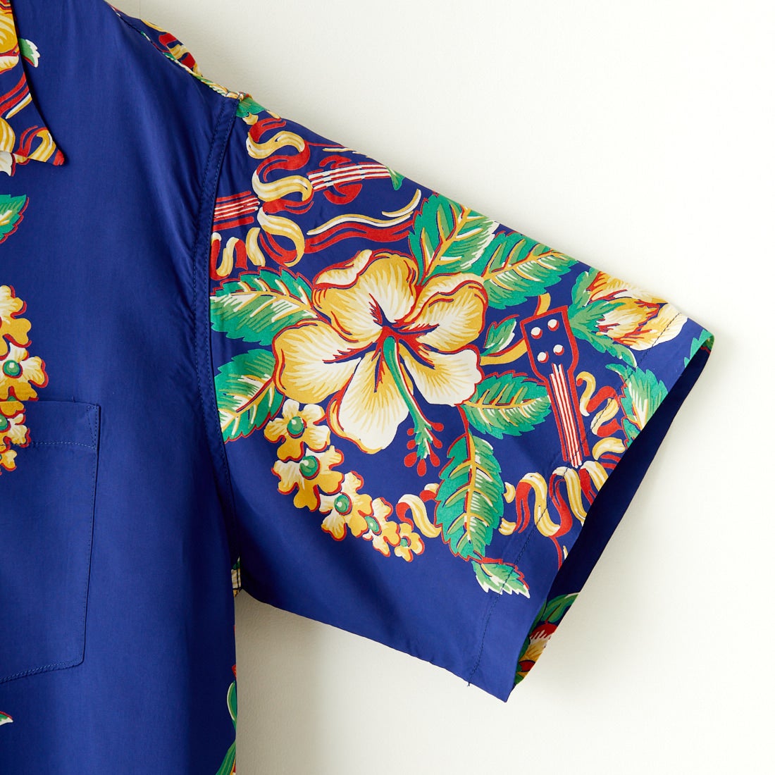 SUN SURF [サンサーフ] レーヨンハワイアンシャツ [SS39212] 128 NAVY