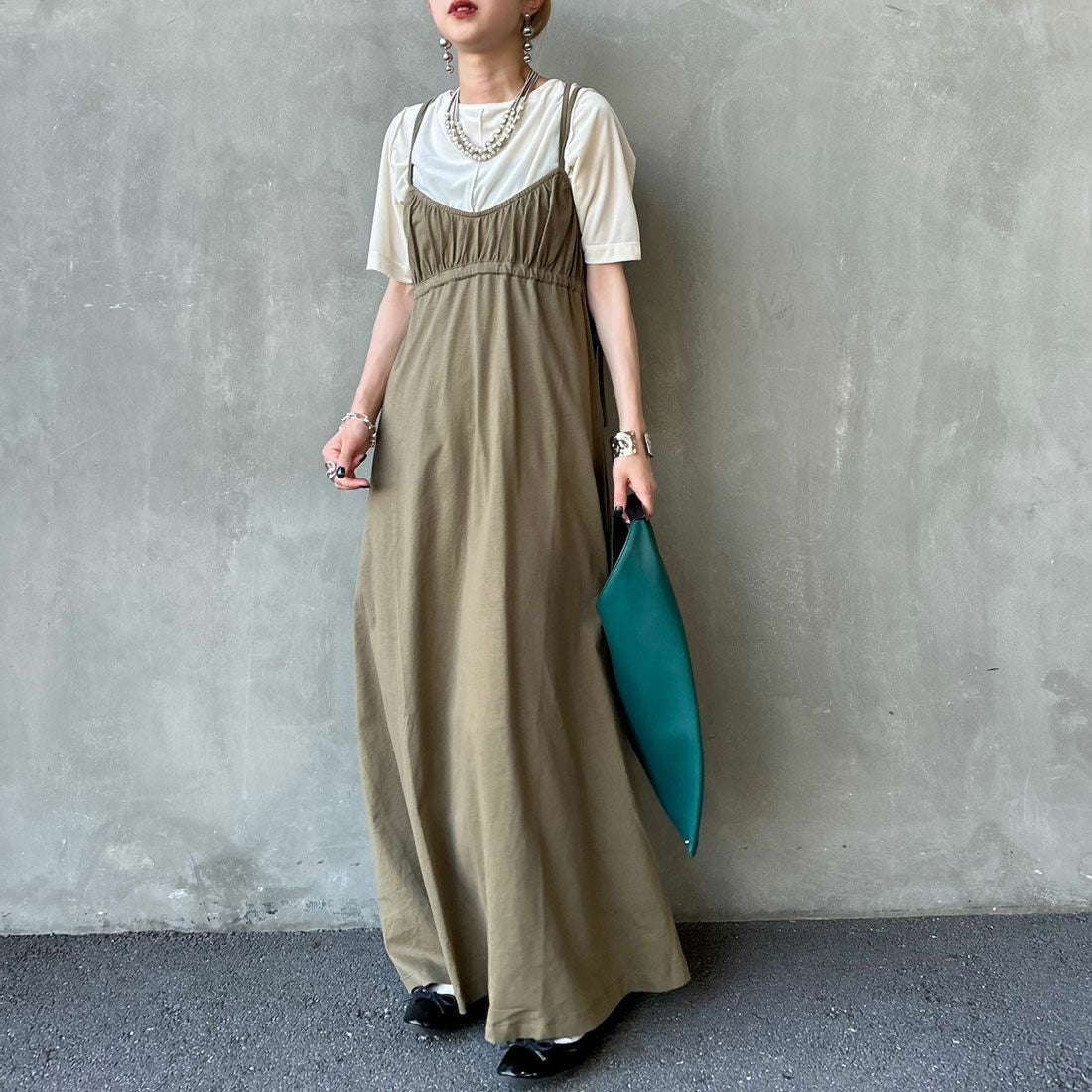 By/m [バイエム] マルチWAY ギャザーキャミカットワンピース [24122007] 39 KHAKI &&モデル身長：150cm 着用サイズ：F&&