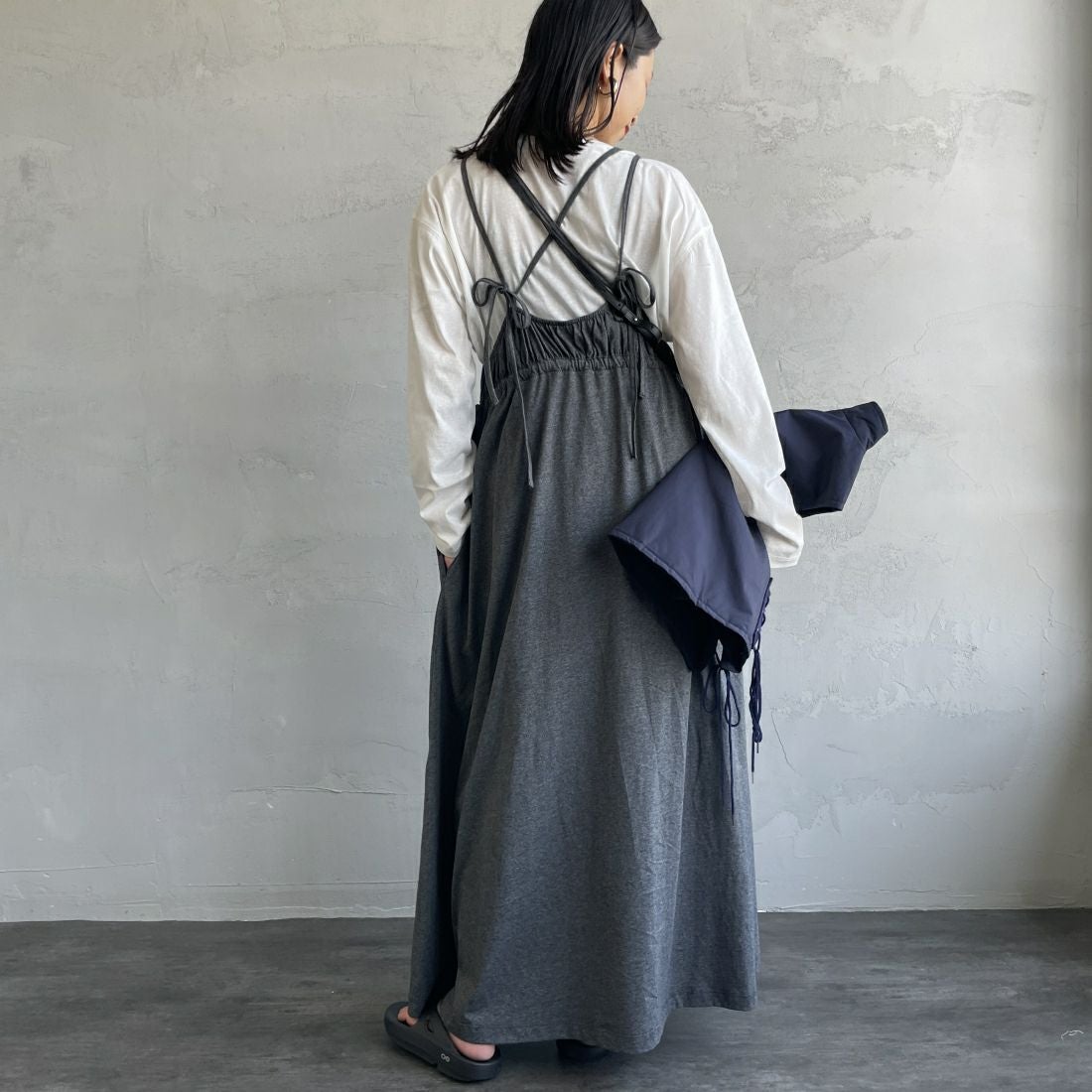 By/m [バイエム] マルチWAY ギャザーキャミカットワンピース [24122007] 07 GRAY &&モデル身長：163cm 着用サイズ：F&&