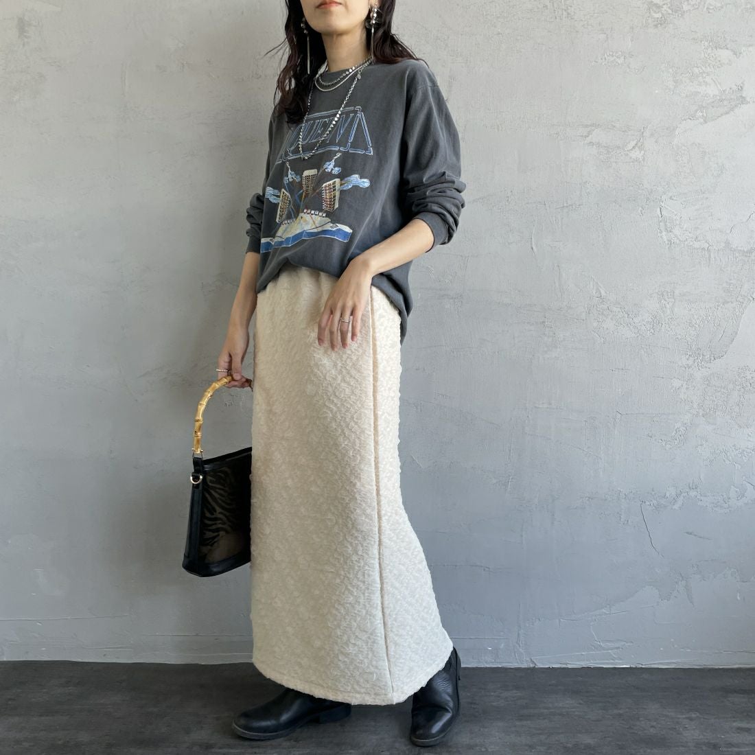 By/m [バイエム] ふくれジャガード ナローロングスカート [24122014] 02 OFF &&モデル身長：160cm 着用サイズ：F&&