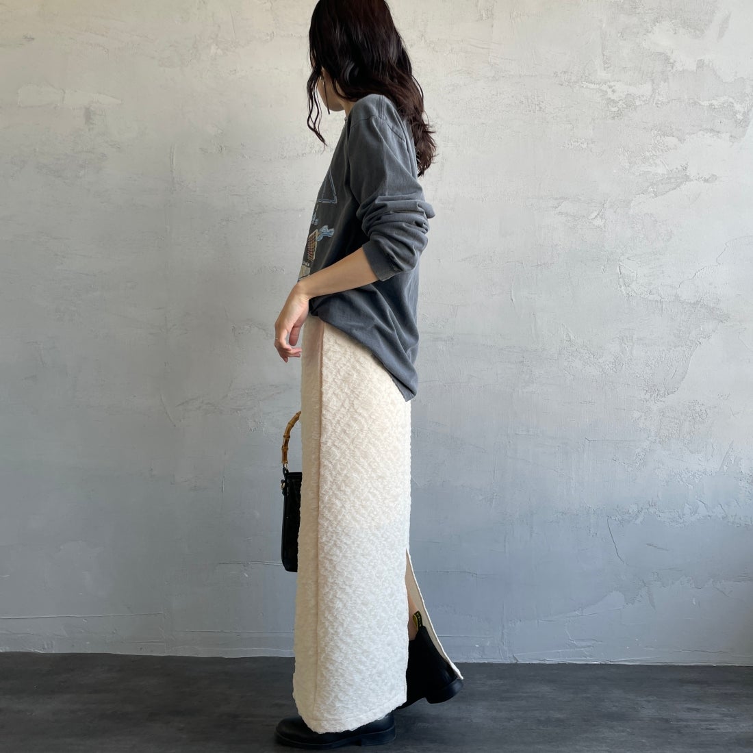 By/m [バイエム] ふくれジャガード ナローロングスカート [24122014] 02 OFF &&モデル身長：160cm 着用サイズ：F&&