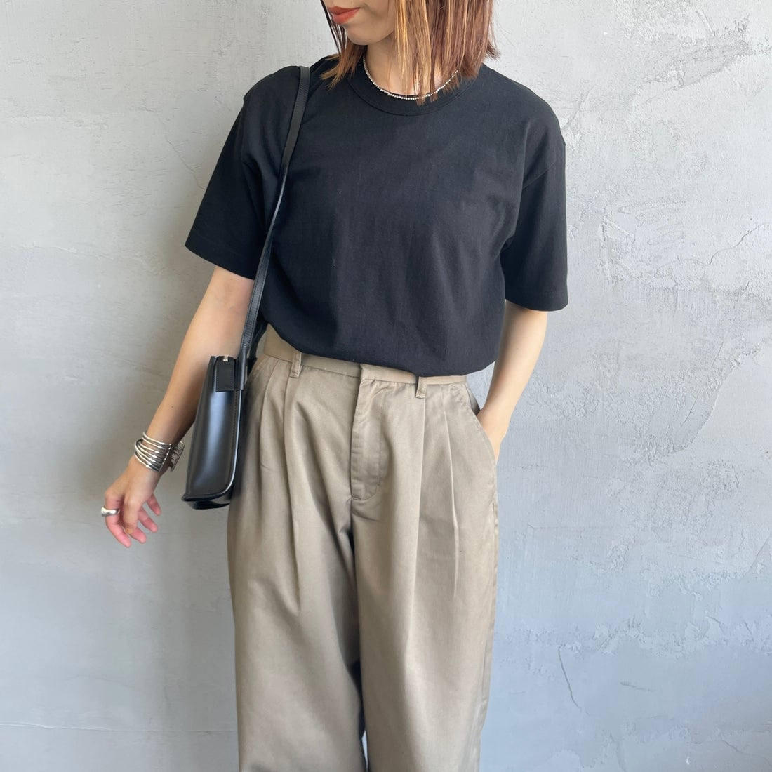 BLACK&&モデル身長：158cm 着用サイズ：F&&