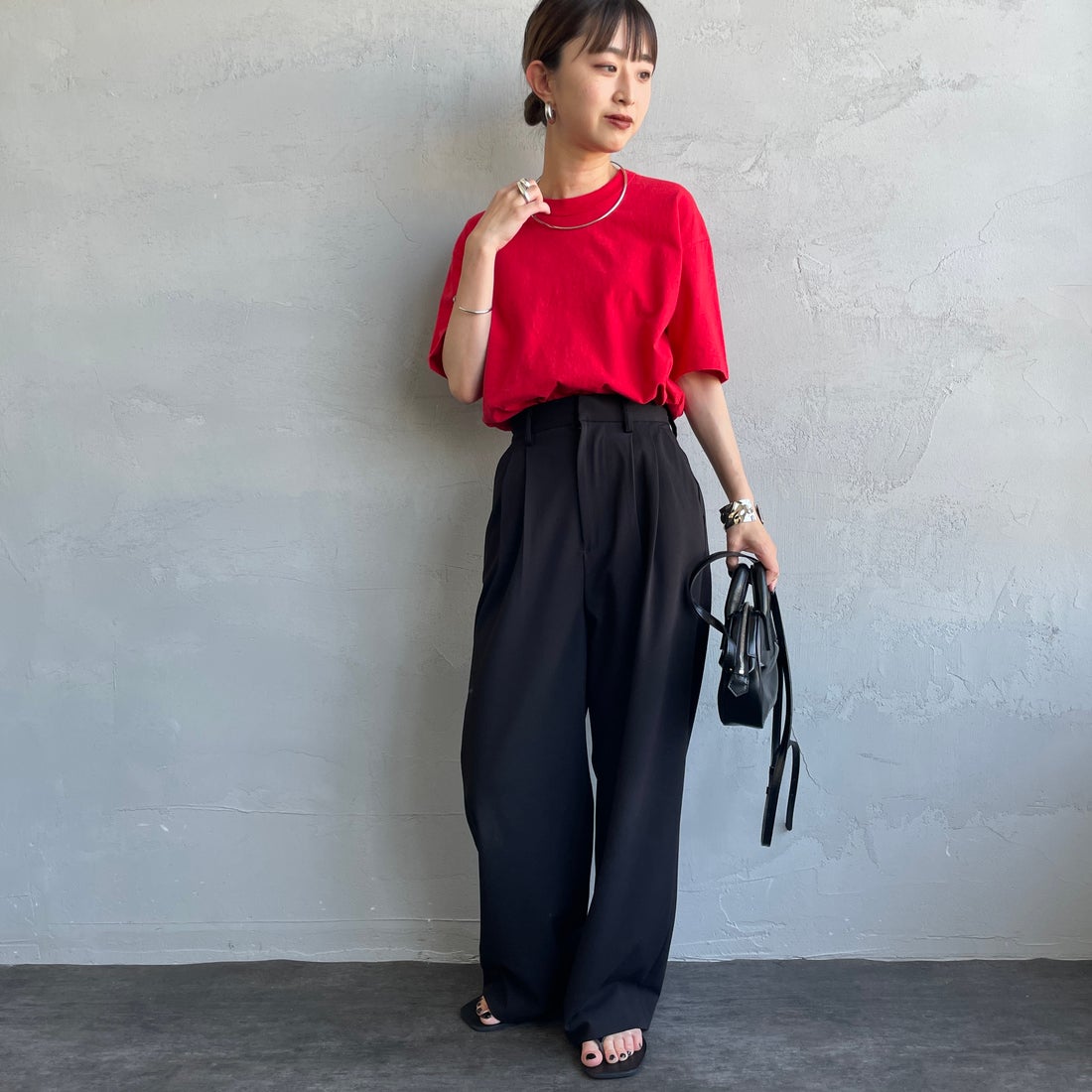 MEYAME [メヤメ] ブランクTシャツ [MEY-1874] RED &&モデル身長：150cm 着用サイズ：F&&