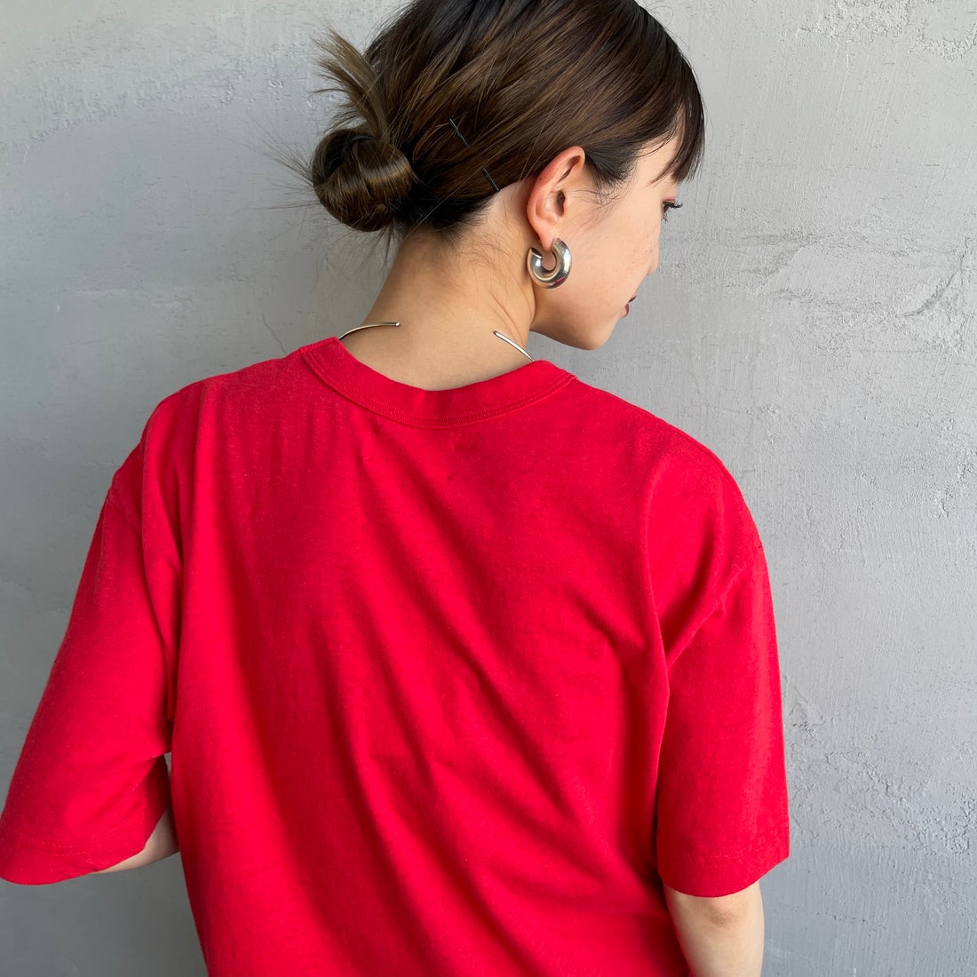 MEYAME [メヤメ] ブランクTシャツ [MEY-1874] RED &&モデル身長：150cm 着用サイズ：F&&
