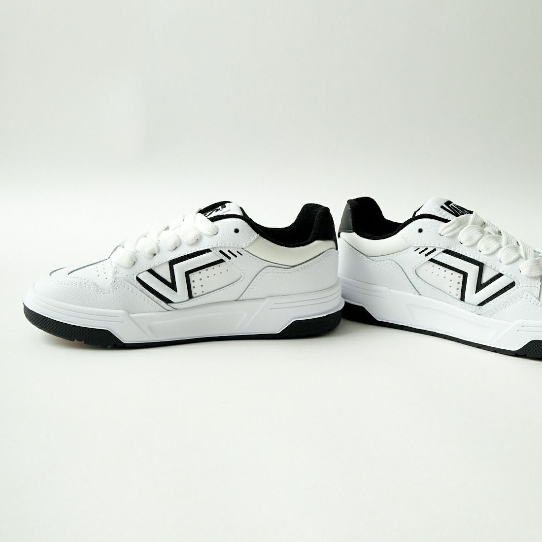 VANS [バンズ] アップランド [VN000D1HYB2] WHITE/BLAC