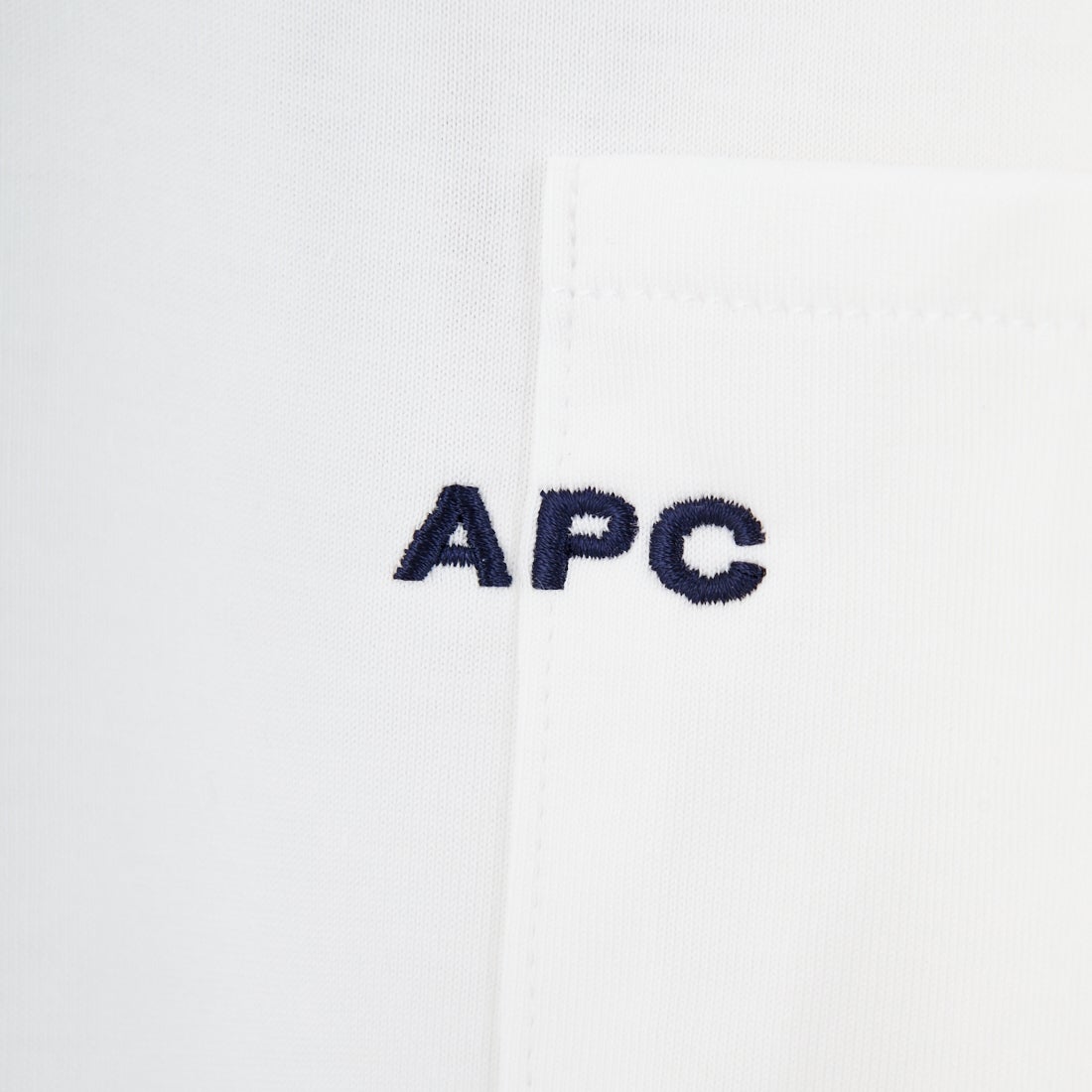 A.P.C. [アー・ペー・セー] ロゴ刺繍 長袖ポケットTシャツ [POCKET-EMB-T] 90 BLANC