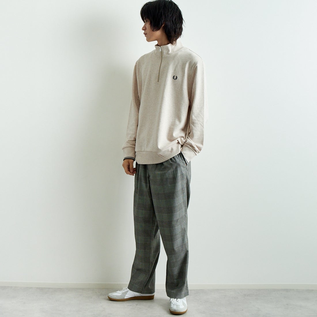 FRED PERRY [フレッドペリー] ワンポイントロゴ刺繍 ハーフジップ