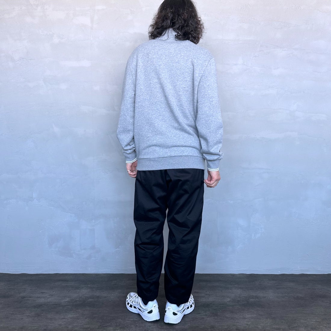 FRED PERRY [フレッドペリー] ワンポイントロゴ刺繍 ハーフジップ
