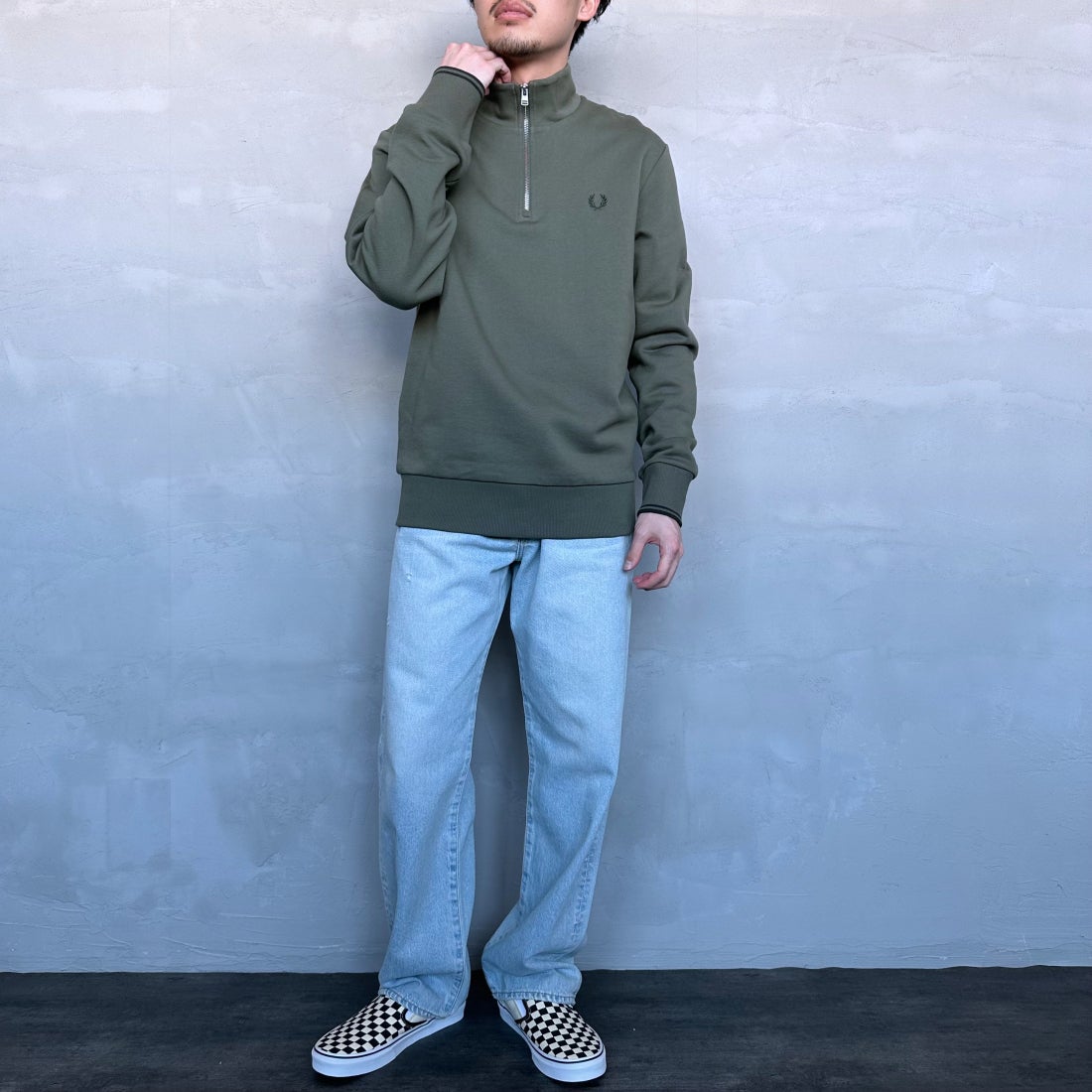 FRED PERRY [フレッドペリー] ワンポイントロゴ刺繍 ハーフジップ