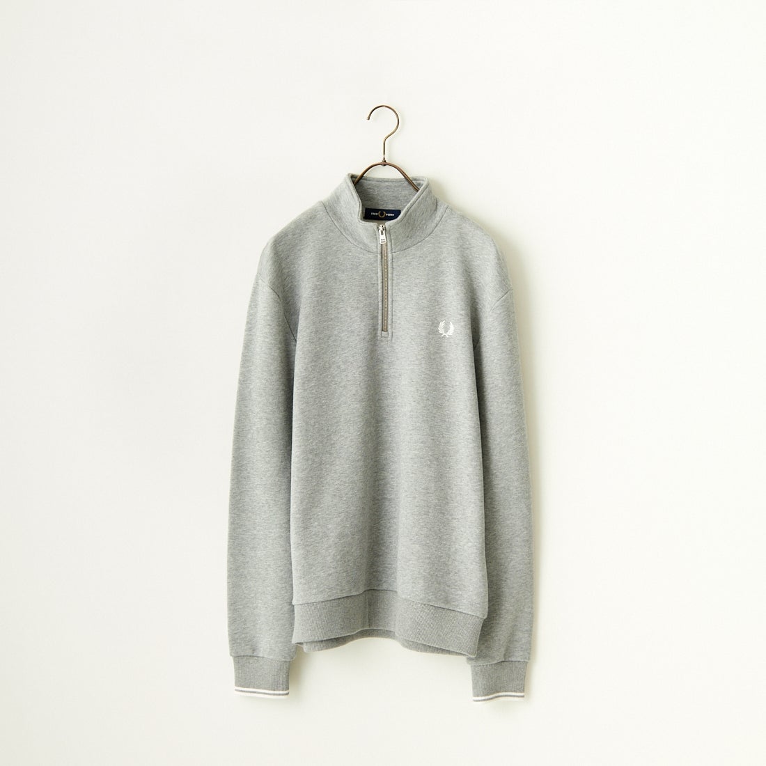 FRED PERRY [フレッドペリー] ワンポイントロゴ刺繍 ハーフジップスウェット [M3574] 420 STEEL