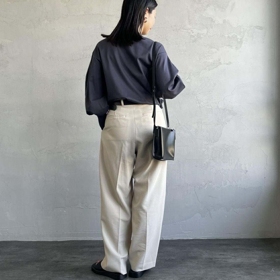 USINE [ユジーヌ] ピスチェドッキングプルオーバー [2430803] NAVY &&モデル身長：163cm 着用サイズ：F&&