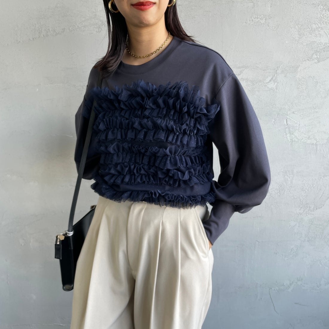 USINE [ユジーヌ] ピスチェドッキングプルオーバー [2430803] NAVY &&モデル身長：163cm 着用サイズ：F&&