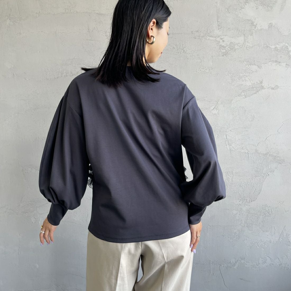 USINE [ユジーヌ] ピスチェドッキングプルオーバー [2430803] NAVY &&モデル身長：163cm 着用サイズ：F&&