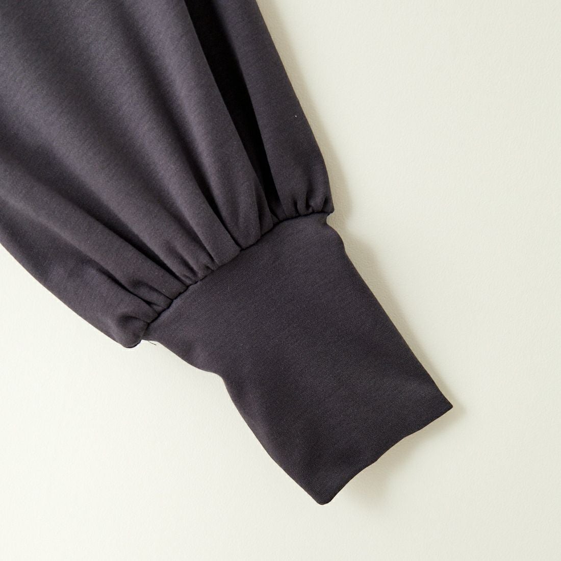 USINE [ユジーヌ] ピスチェドッキングプルオーバー [2430803] NAVY