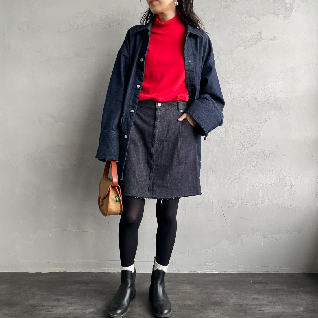 Americana × JEANS FACTORY [アメリカーナ × ジーンズファクトリー] 別注 カットオフデニムミニスカート [ASO-721-JF] ﾈｲﾋﾞｰ &&モデル身長：160cm 着用サイズ：S&&