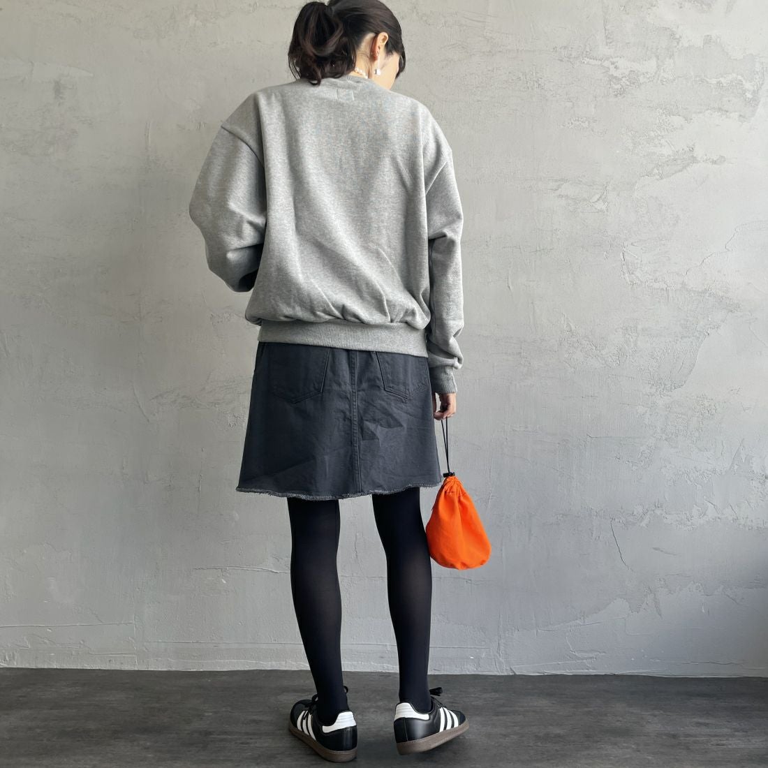 Americana × JEANS FACTORY [アメリカーナ × ジーンズファクトリー] 別注 カットオフデニムミニスカート [ASO-721-JF] ｽﾐｸﾛ &&モデル身長：160cm 着用サイズ：S&&