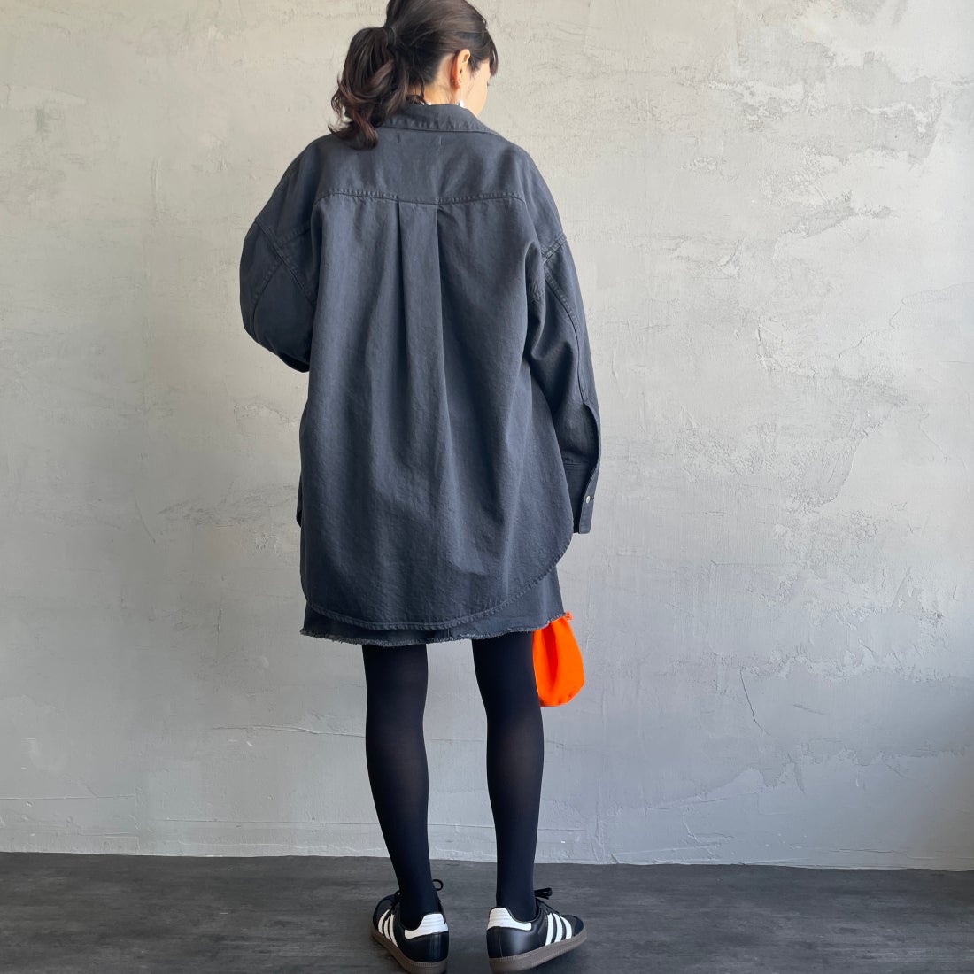 Americana × JEANS FACTORY [アメリカーナ × ジーンズファクトリー] 別注 カットオフデニムミニスカート [ASO-721-JF] ｽﾐｸﾛ &&モデル身長：160cm 着用サイズ：S&&