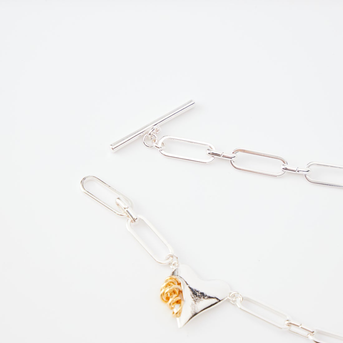 LAPUIS [ラピュイ] Coil Heartチョーカー [233-220104] ﾏﾙﾁ