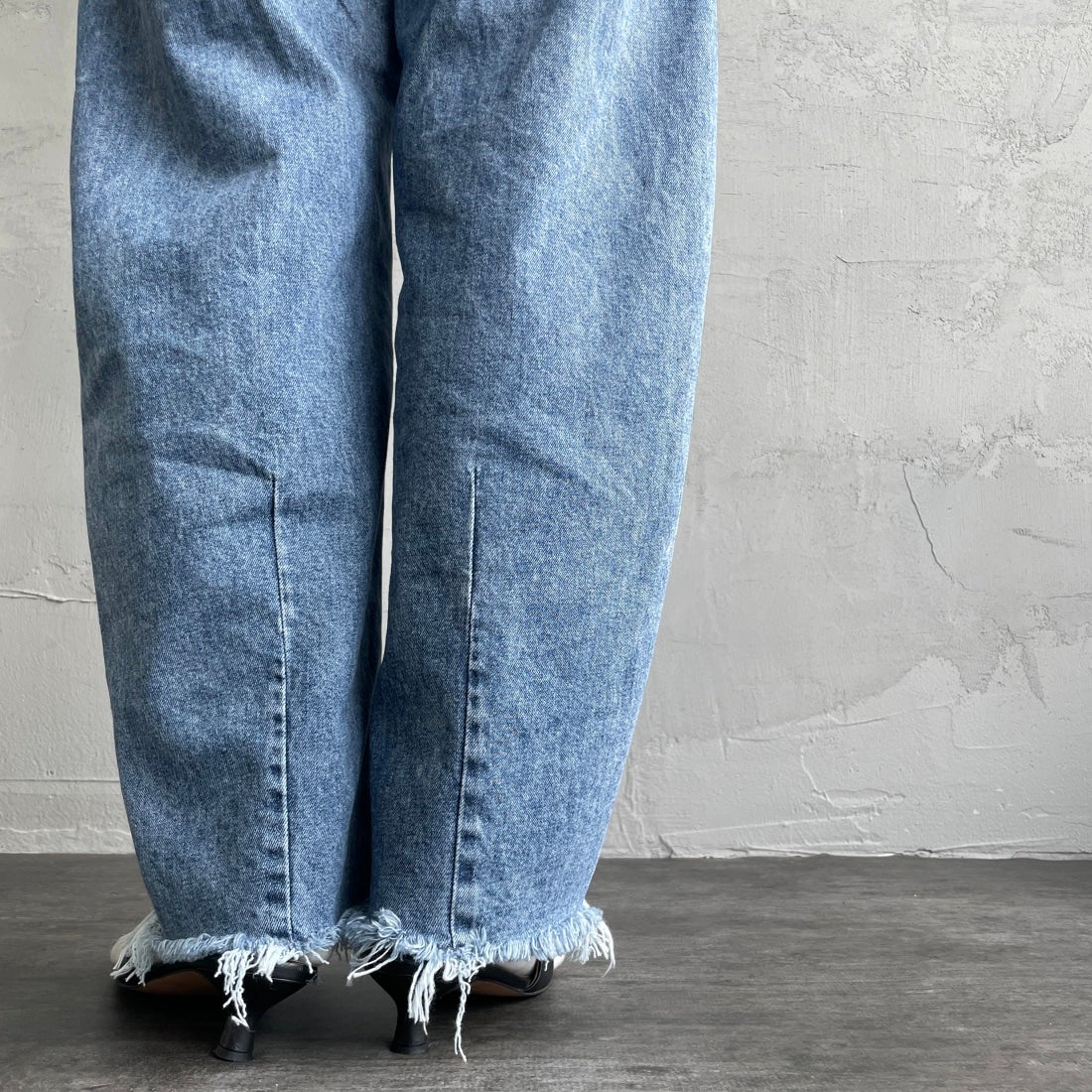 YANUK [ヤヌーク] カーブテーパード LAURA/ローラ [57141314