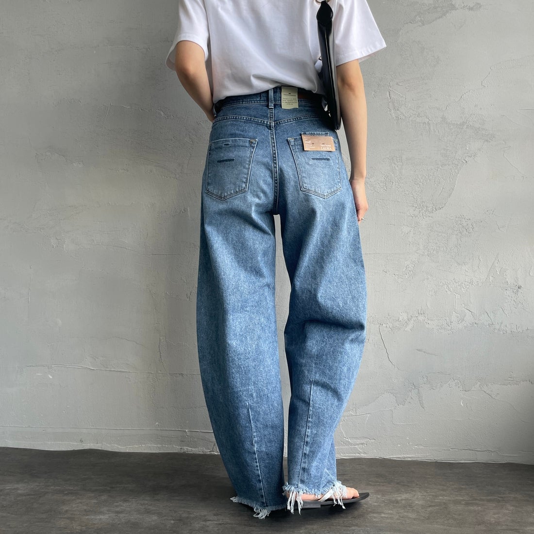 YANUK [ヤヌーク] カーブテーパード LAURA/ローラ [57141314