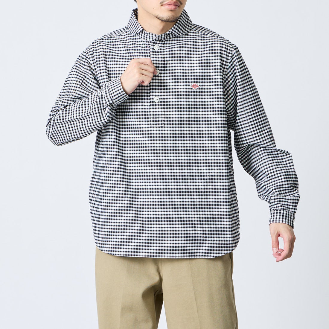 DANTON [ダントン] オックスフォード ラウンドカラーシャツ [DT-B0282OXP] BK/WH GNGM &&モデル身長：168cm 着用サイズ：40&&