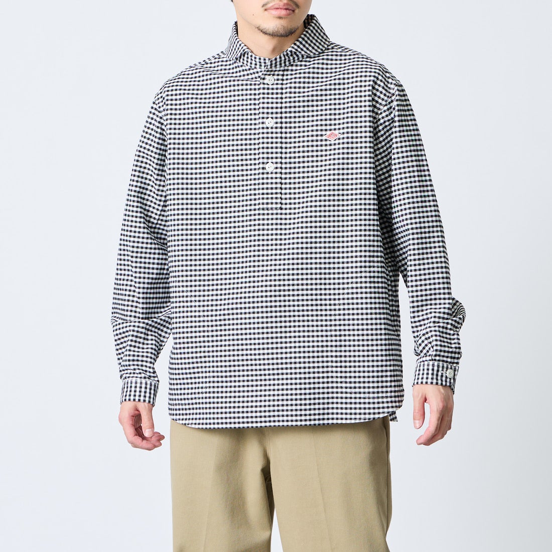 DANTON [ダントン] オックスフォード ラウンドカラーシャツ [DT-B0282OXP] BK/WH GNGM &&モデル身長：168cm 着用サイズ：42&&