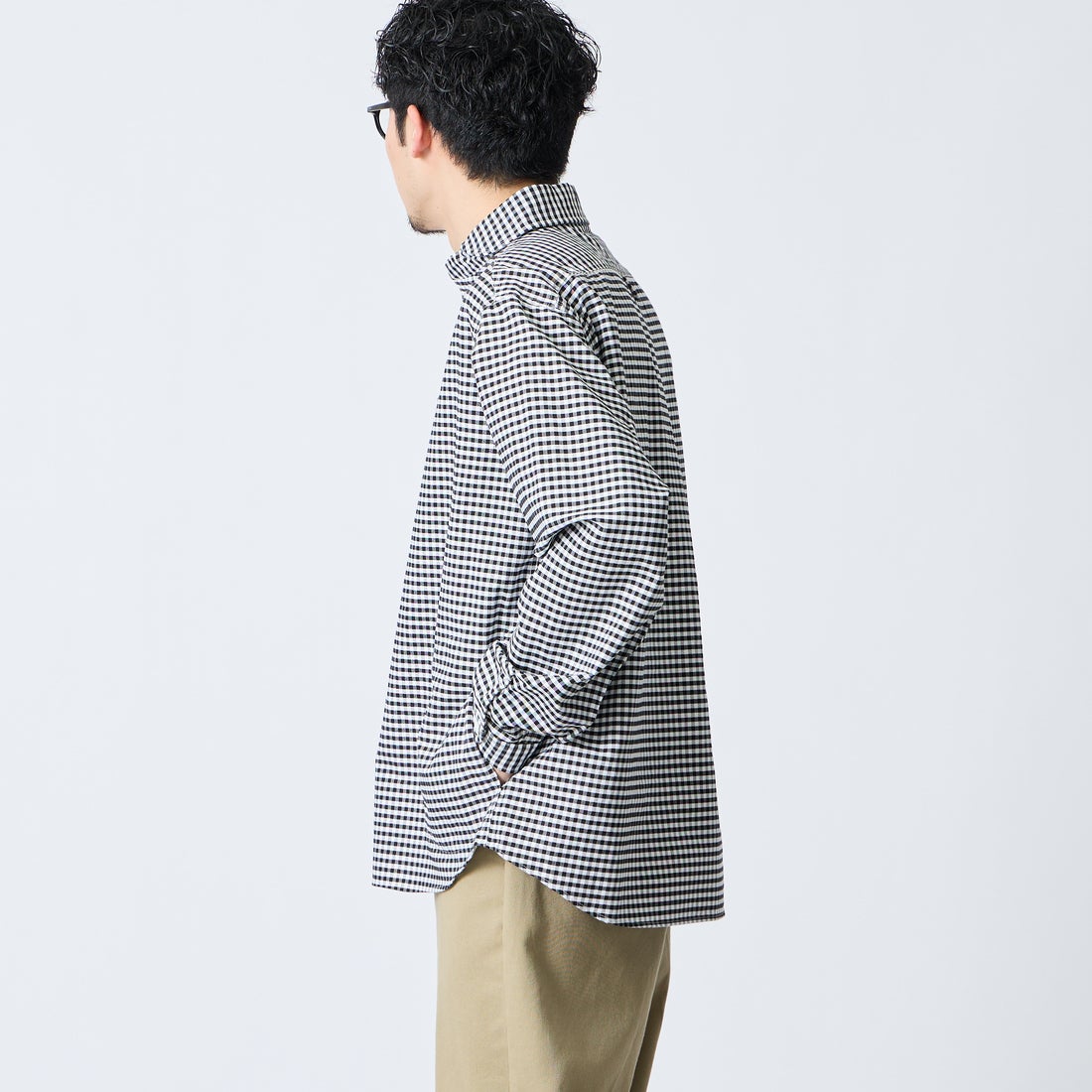 DANTON [ダントン] オックスフォード ラウンドカラーシャツ [DT-B0282OXP] BK/WH GNGM &&モデル身長：168cm 着用サイズ：42&&