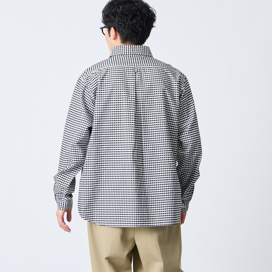 DANTON [ダントン] オックスフォード ラウンドカラーシャツ [DT-B0282OXP] BK/WH GNGM &&モデル身長：168cm 着用サイズ：42&&