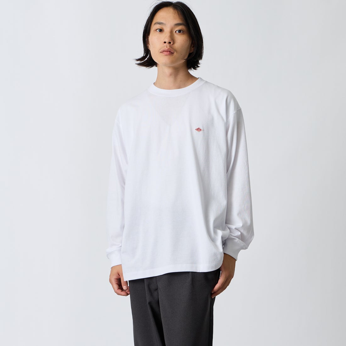 WHITE&&モデル身長：175cm 着用サイズ：L&&