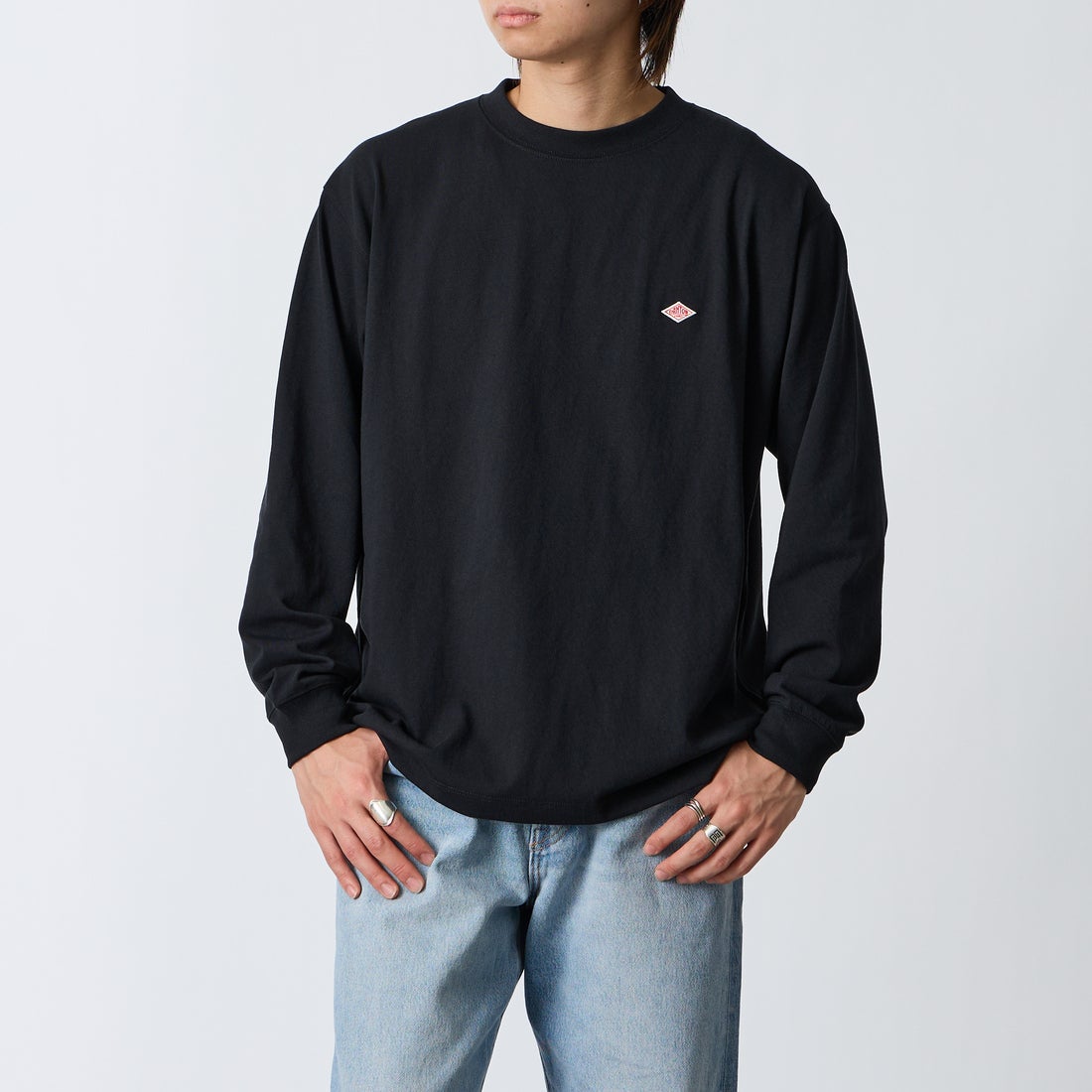 BLACK&&モデル身長：177cm 着用サイズ：M&&
