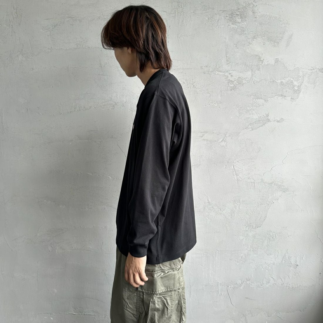 DANTON [ダントン] プレーン ロングスリーブTシャツ [DT-C0200TCB] BLACK&&モデル身長：179cm 着用サイズ：L&&