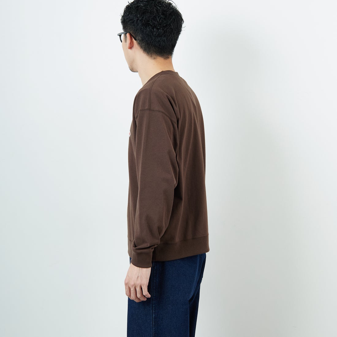 DANTON [ダントン] ソリッド スウェットTシャツ [DT-C0204TCB] DARK BROWN &&モデル身長：168cm 着用サイズ：S&&