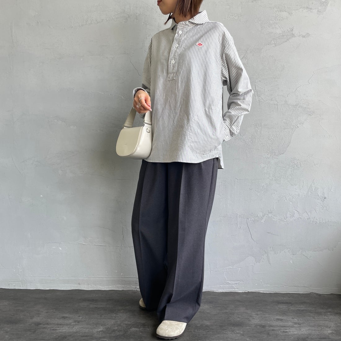 DANTON [ダントン] ラウンドカラー オックスフォードシャツ [DT-B0281OXP] NVY/ECR ST &&モデル身長：159cm 着用サイズ：38&&