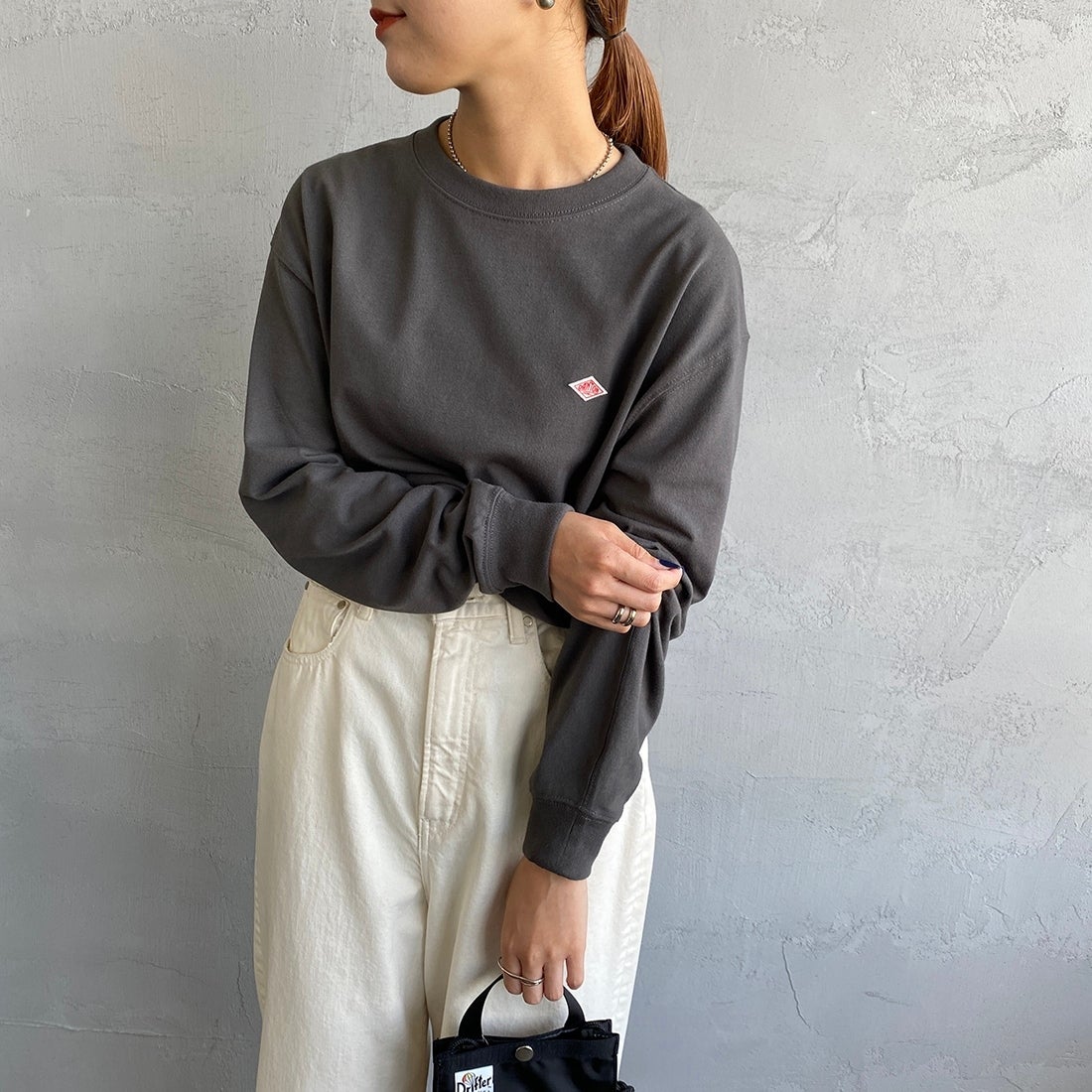 COAL GREY&&モデル身長：156cm 着用サイズ：XS&&