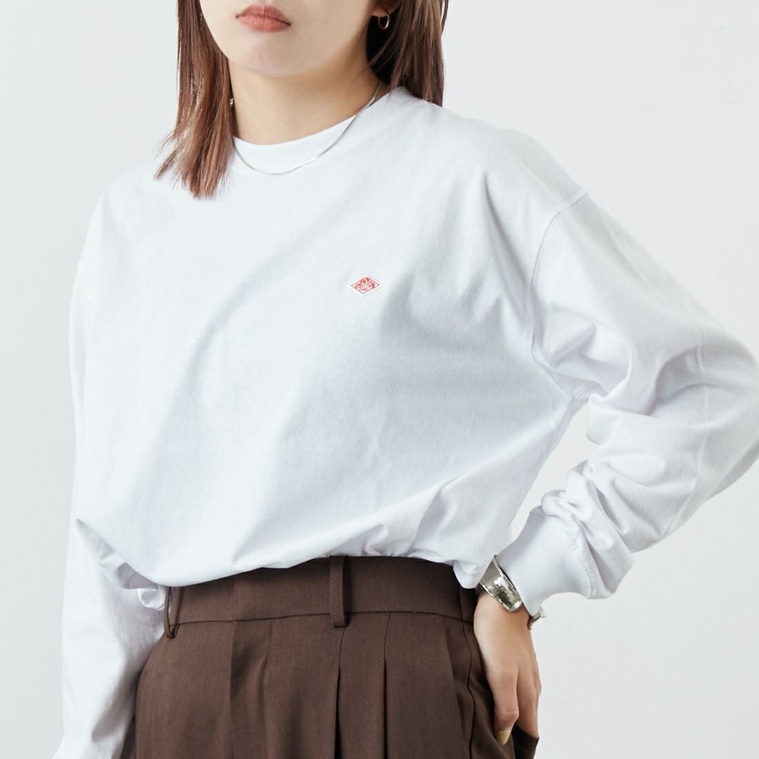 DANTON [ダントン] ソリッド ロングスリーブTシャツ [DT-C0269TCB] WHITE&&モデル身長：167cm 着用サイズ：S&&