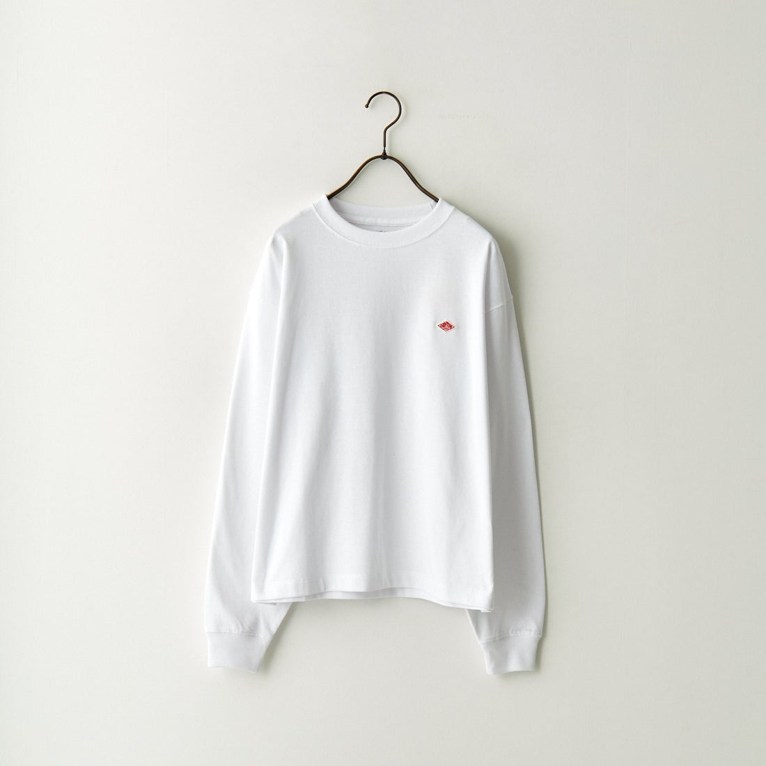 DANTON [ダントン] ソリッド ロングスリーブTシャツ [DT-C0269TCB] H.WHITE &&モデル身長：160cm 着用サイズ：S&&