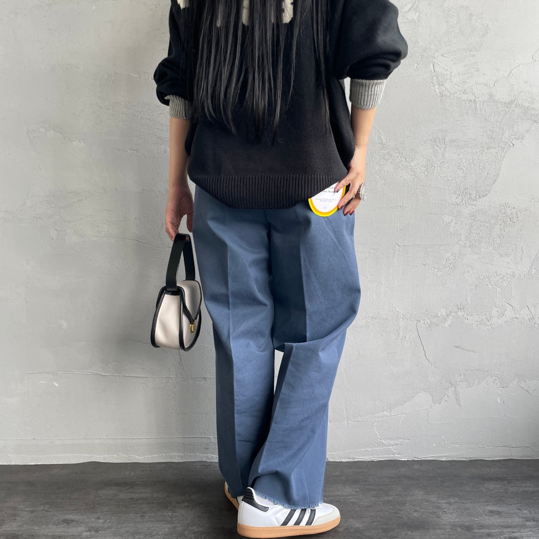 Dickies [ディッキーズ] 別注 ヴィンテージワークパンツ [243M40IN01-JF] AF BLUE &&モデル身長：156cm 着用サイズ：S&&