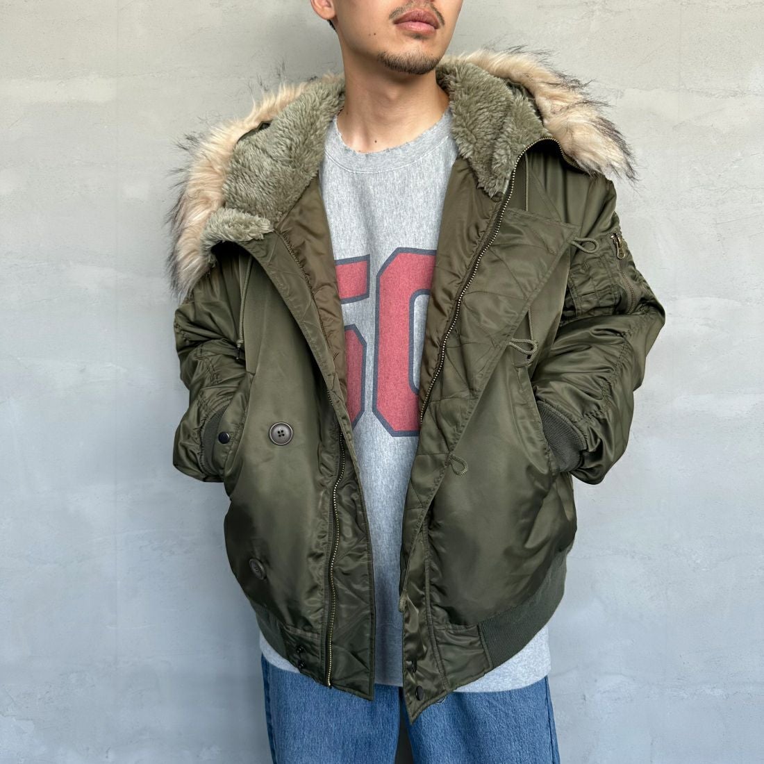 KHAKI&&モデル身長：168cm 着用サイズ：L&&