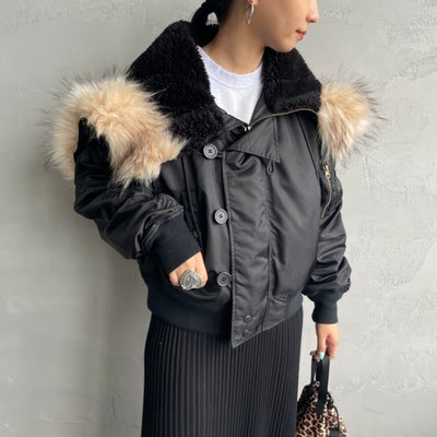 BLACK&&モデル身長：156cm 着用サイズ：XS&&
