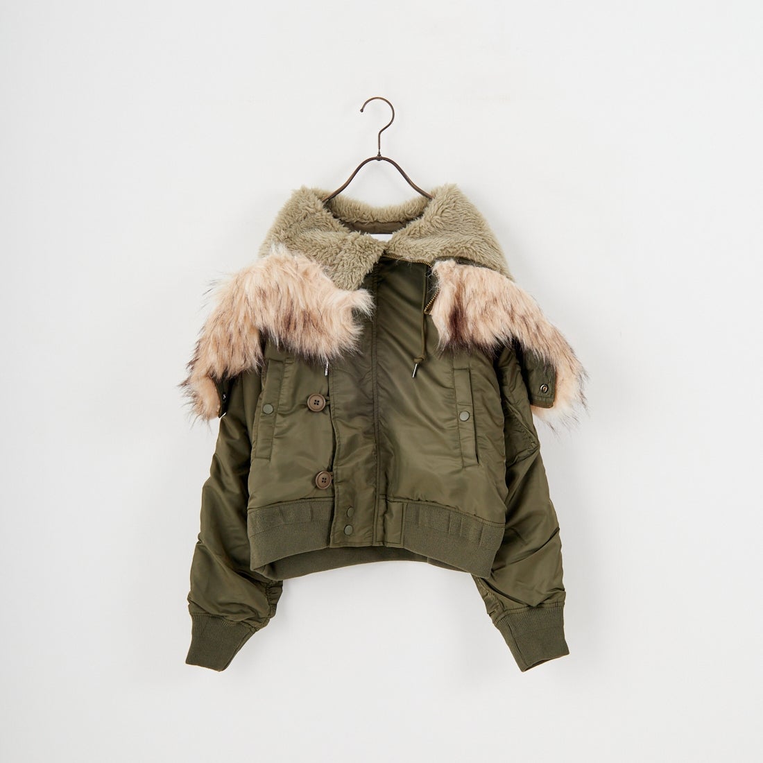 KHAKI